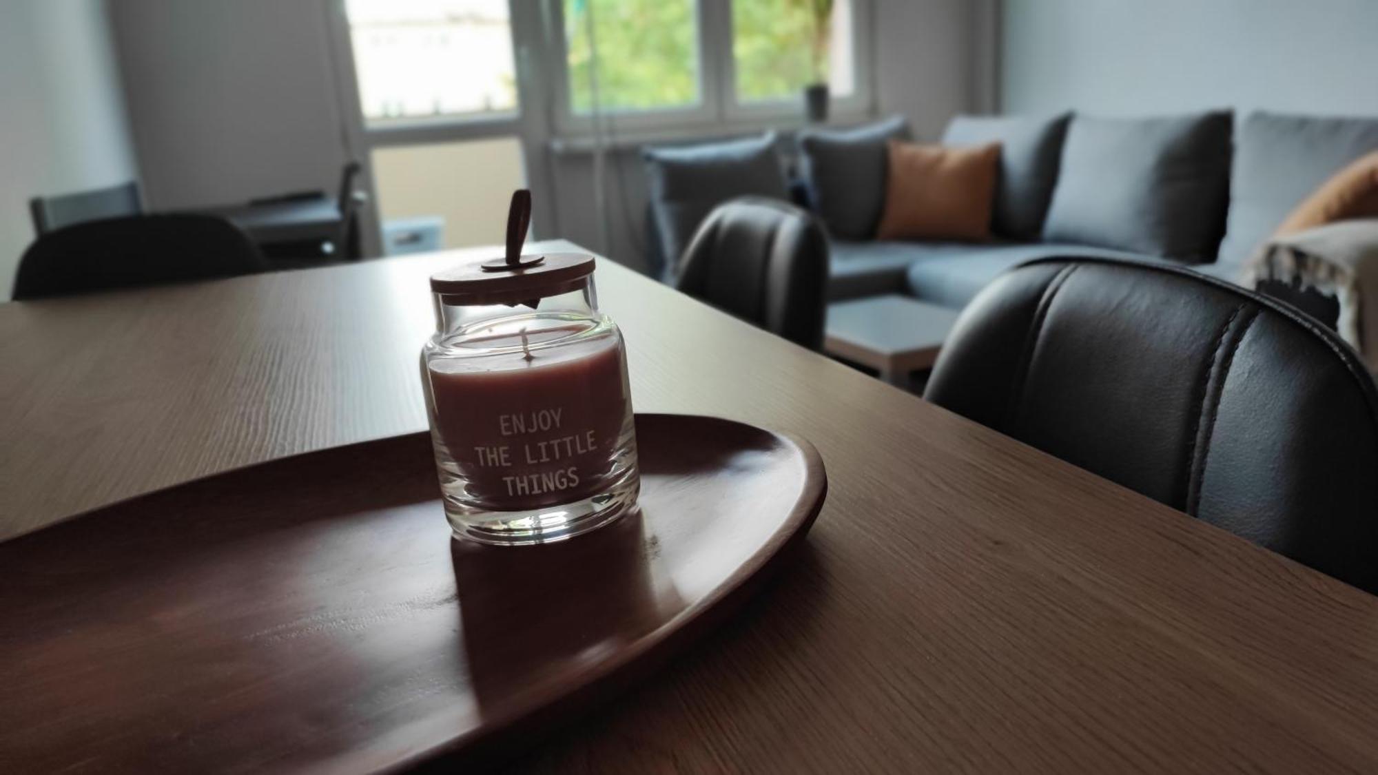 Lenki Apartamenty Metro Brodno Varsovie Extérieur photo